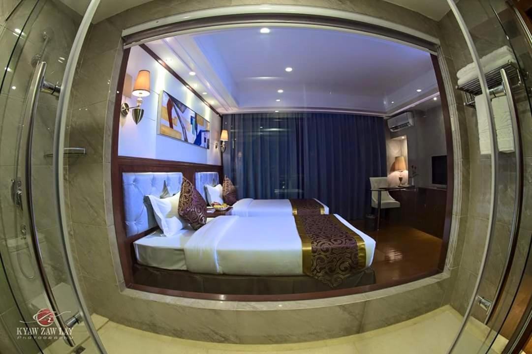 Star World Hotel Naypyidaw Εξωτερικό φωτογραφία